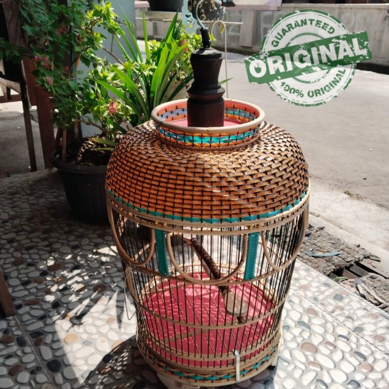 Sangkar burung perkutut anyaman rotan variasi sintetis murah