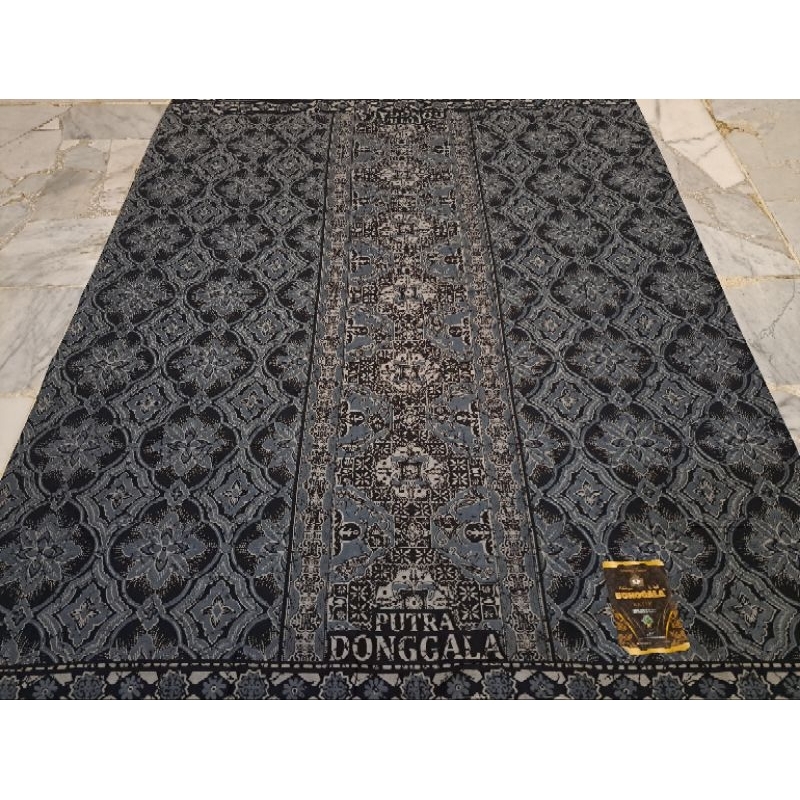 Sarung DONGGALA BATIK kembaran murmer halus