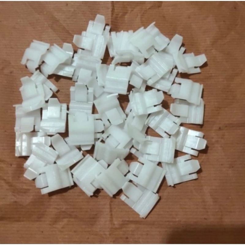 kancing plipit klip weather strip avanza xenia