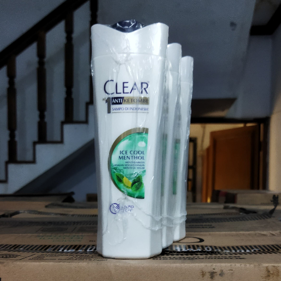 Clear Shampoo Menthol Segar 300 mL Ice Cool Menthol Shampo Sampo Anti Ketombe