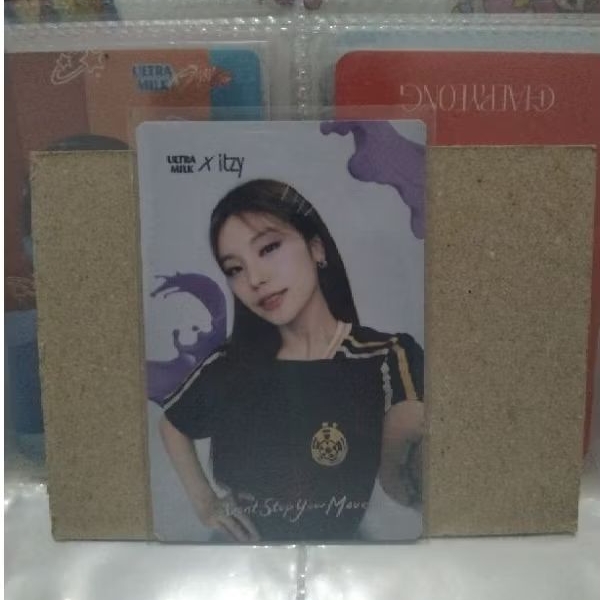 ITZY x ULTRAMILK PHOTOCARD