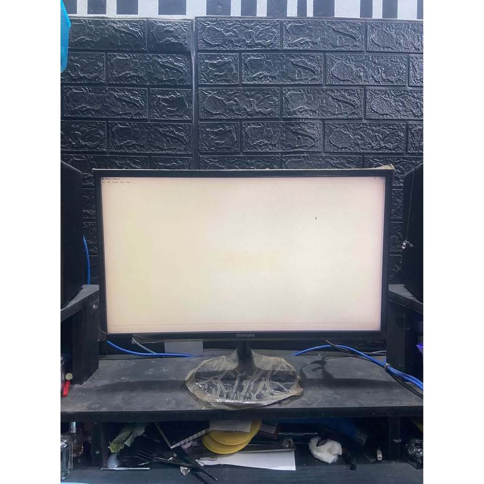 Monitor LED Samsung 24 inch SF350