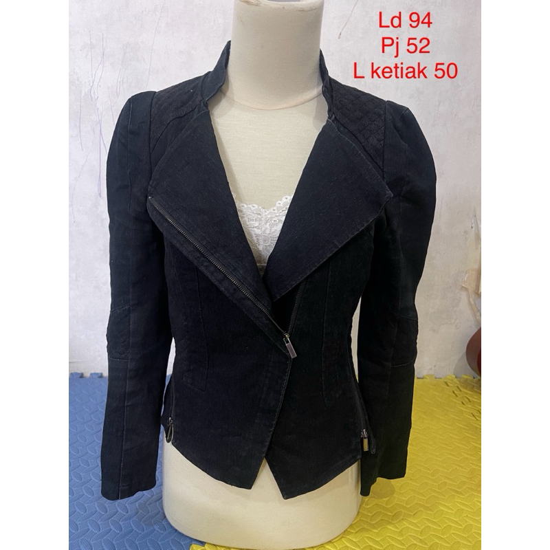 Asher denim jacket jeans jaket denim jaket jeans crop model jaket ramones hitam size M