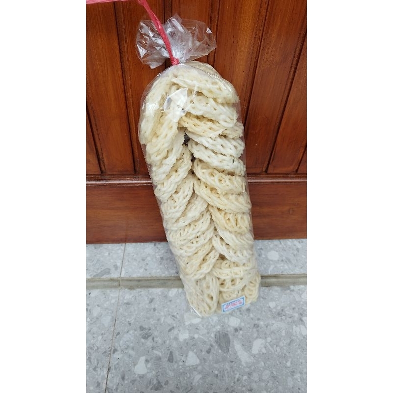 

KERUPUK PUTIH ukuran sedang isi 25 pcs | kerupuk aci | kerupuk bawang | kerupuk tapioka