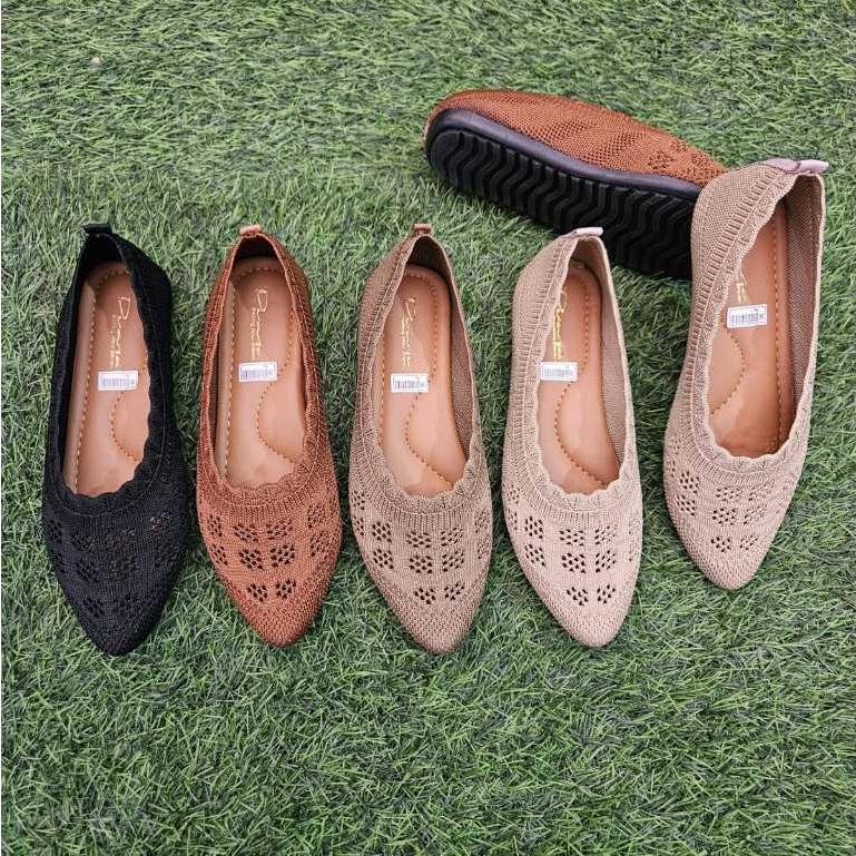 PALING DICARI Sepatu Flat Wanita Rajut Impor/Sepatu Wanita Flatshoes / Flatshoes Wanita(motifrandom)