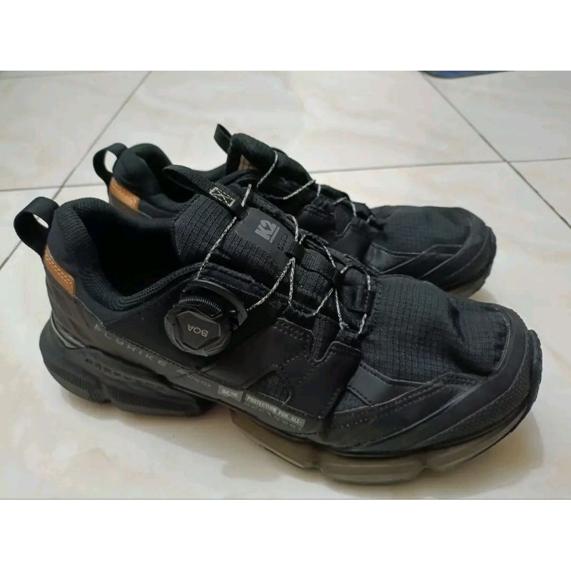 Sepatu Outdoor K2 Flyhike