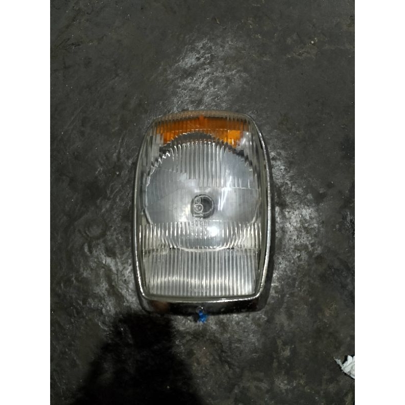 headlamp Mercedez Benz w114 /115 original copotan