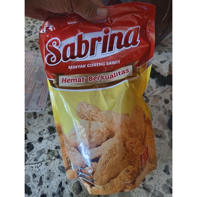 

minyak goreng sabrina 2 liter