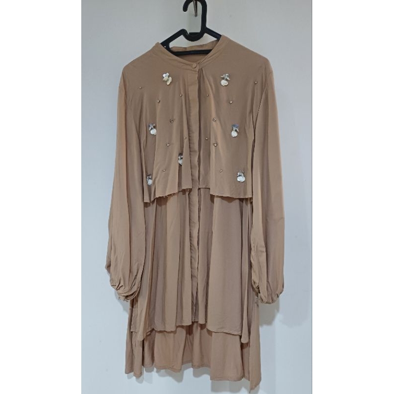 Wearing Klamby Tunik Preloved