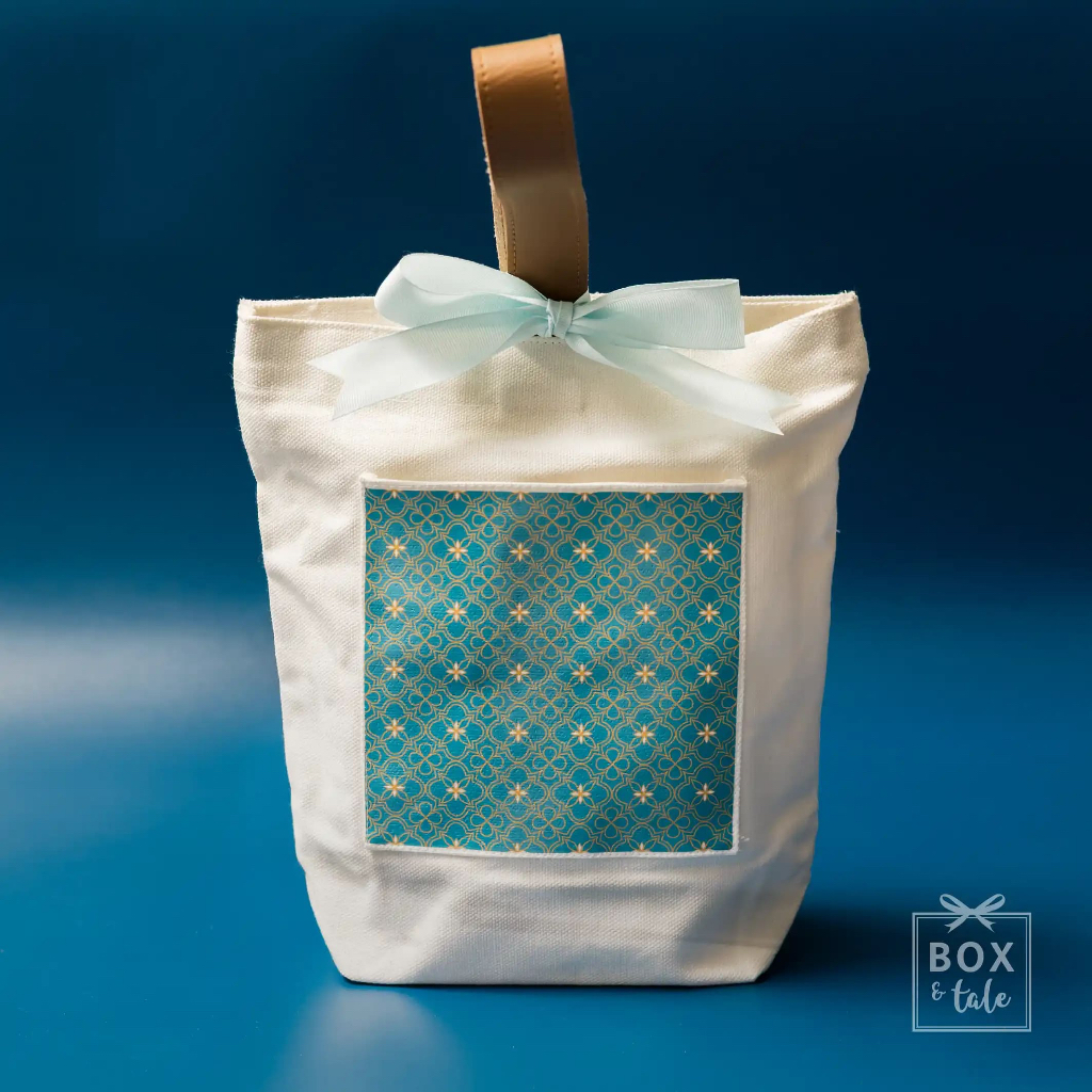 

HADIAH SAHABAT/TEMAN/PACAR - The Goodie Bag by Box and Tale