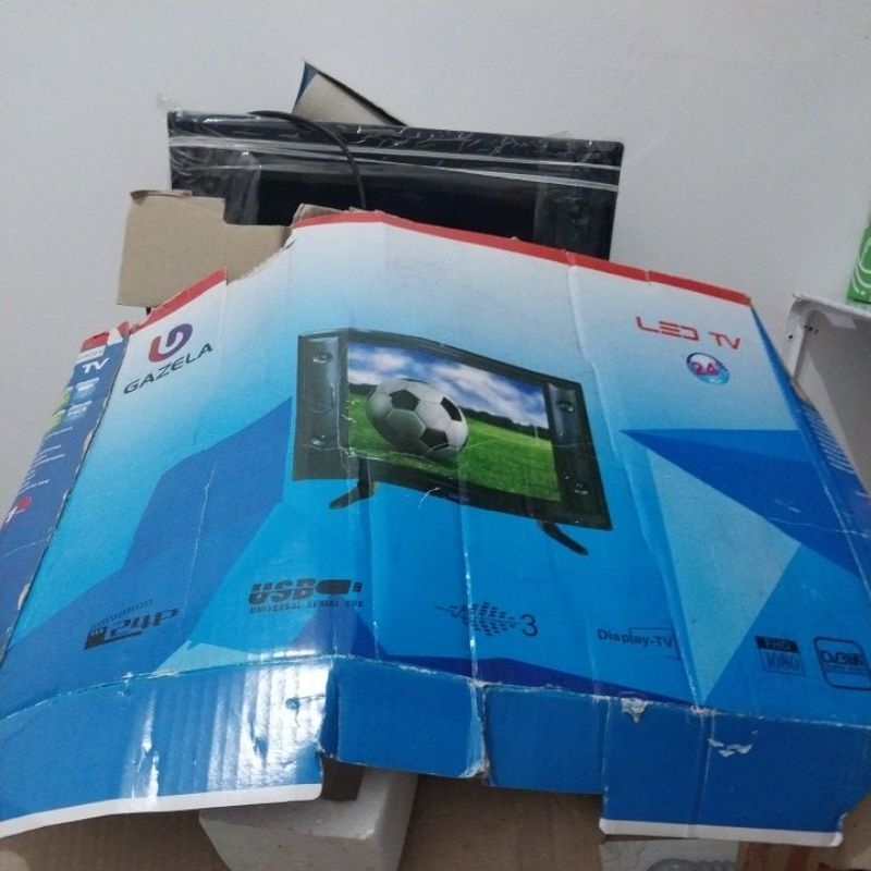 preloved TV led Gazela 24 inch