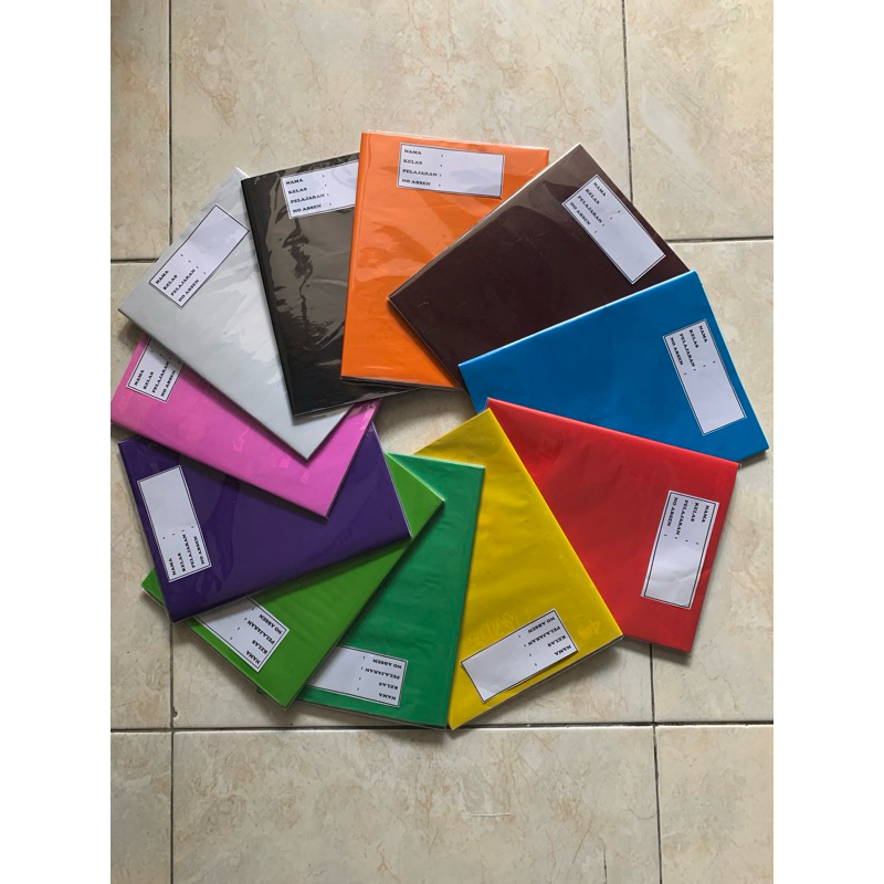 

buku tulis bersampul sukung + sampul plastik 1 set warna isi 11 buku