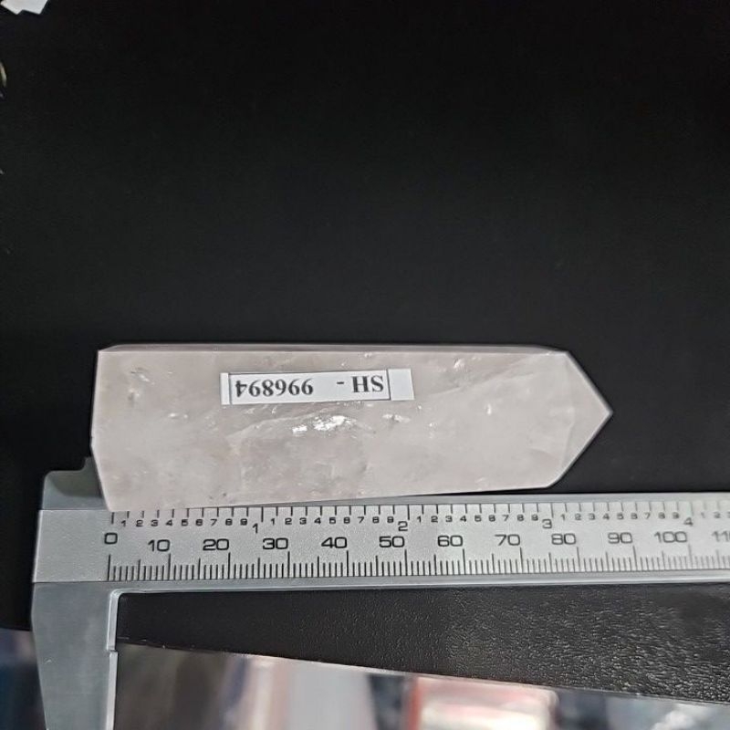 ROSE QUARTZ MADAGASCAR  POINT BATU ASLI