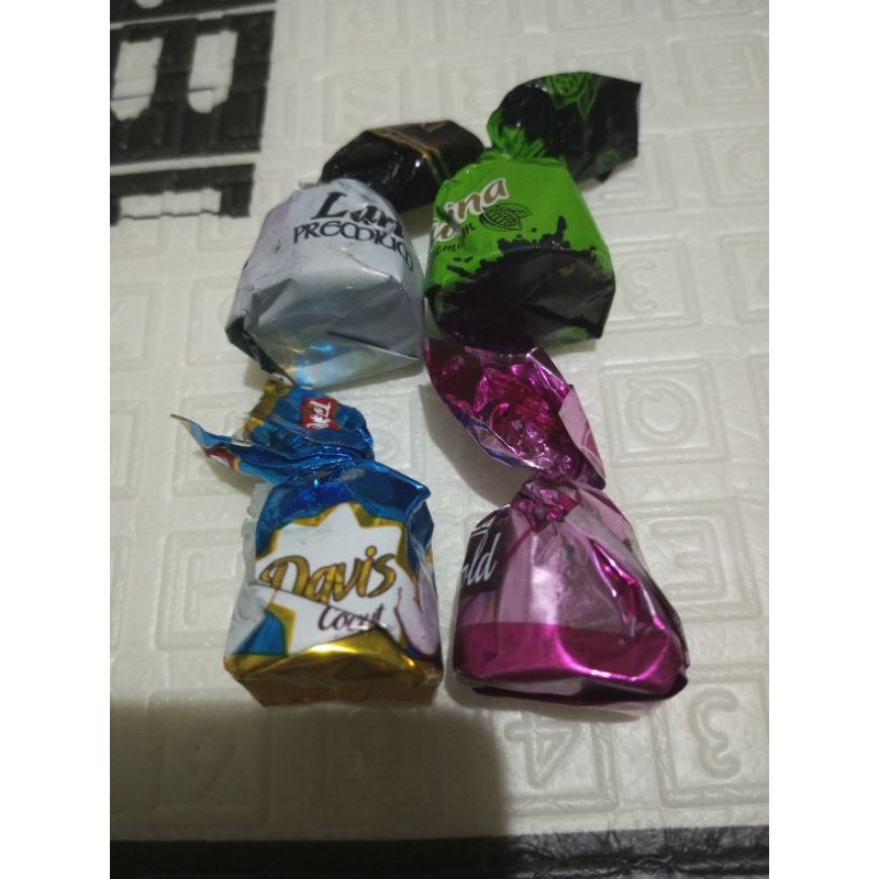 

Cokelat oleh-oleh dari arab (5pcs)