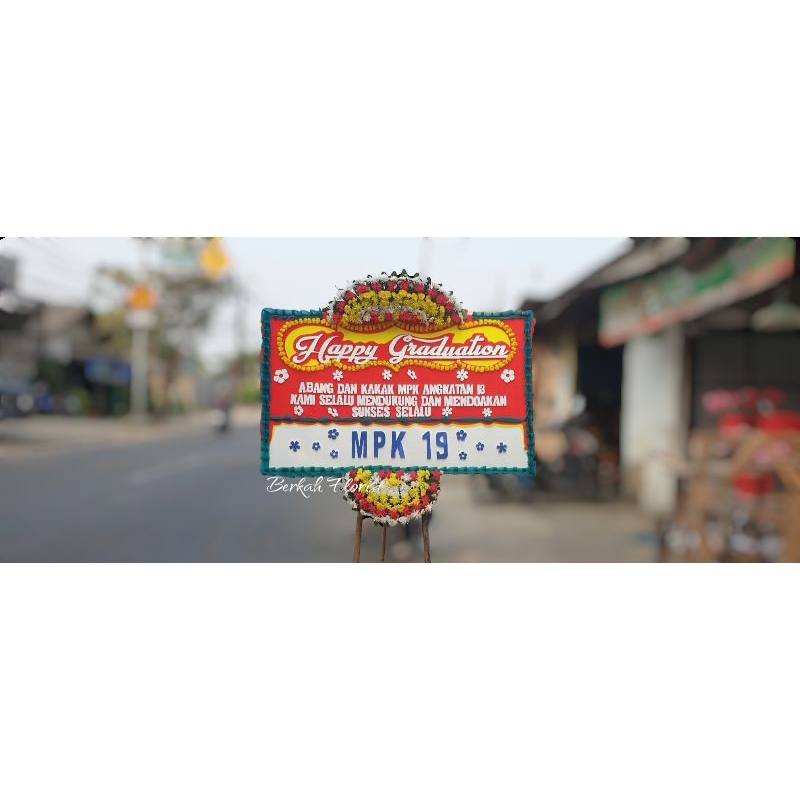 KARANGAN BUNGA WISUDA CIKARANG BEKASI | BUNGA PAPAN GRADUATIONS BEKASI | KARANGAN BUNGA GRADUATIONS 
