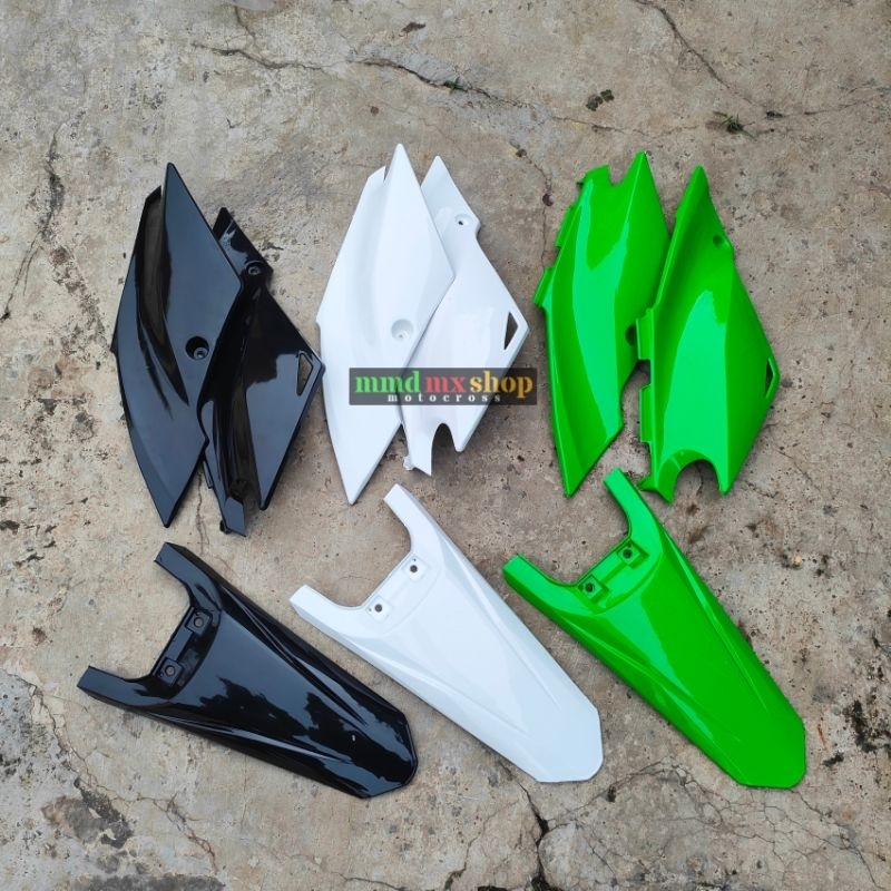 Cover body set belakang Dtracker new / Klx bf Cover body dan Spakbor belakang Klx bf / Dtracker new