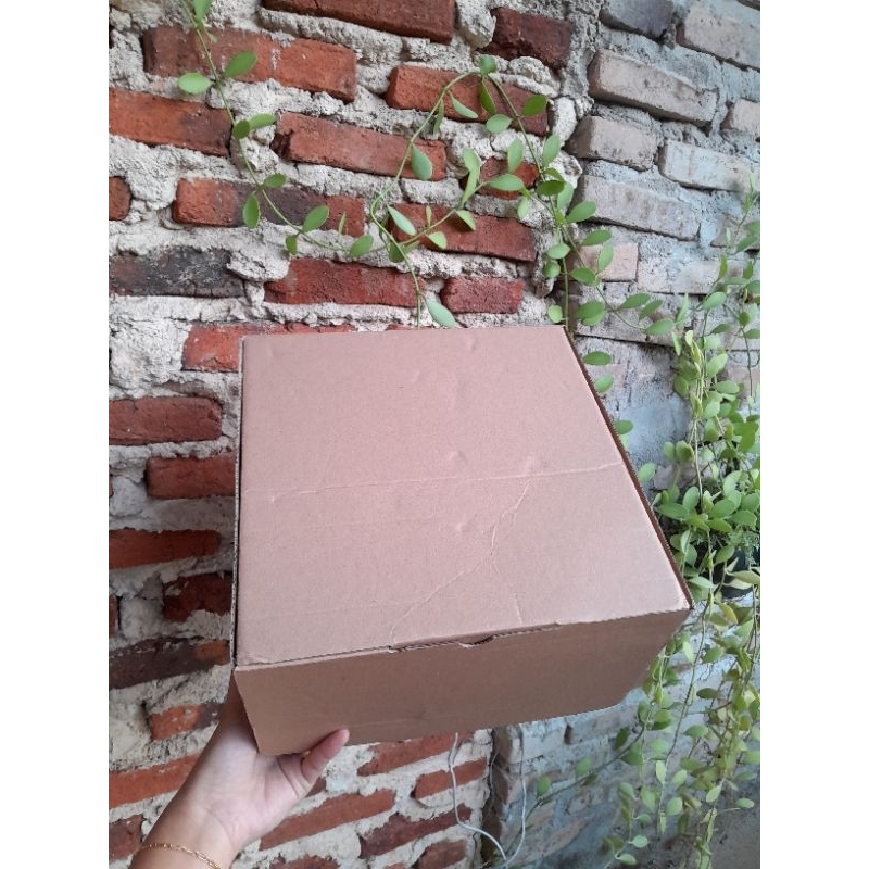 

GIFT BOX SPESIAL