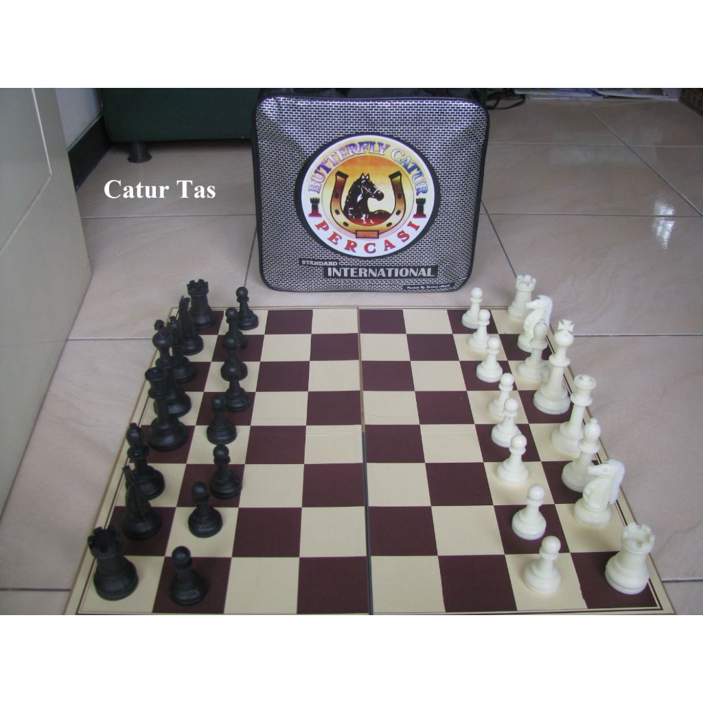 Catur Lipat Standar Percasi Plastik Ukuran 50 cm - Papan Catur Percasi Kayu Bidak Plastik Free Tas