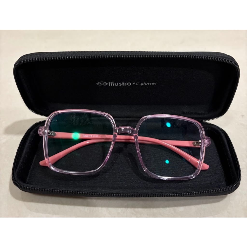 Kacamat Illustro kids ori preloved like new/kacamata anak/kacamata anti radiasi/kacamata pink