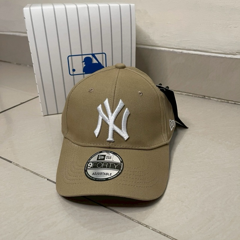 Topi New York Ynk Korea Baseball Cap Cream & White Sport FREE BOX