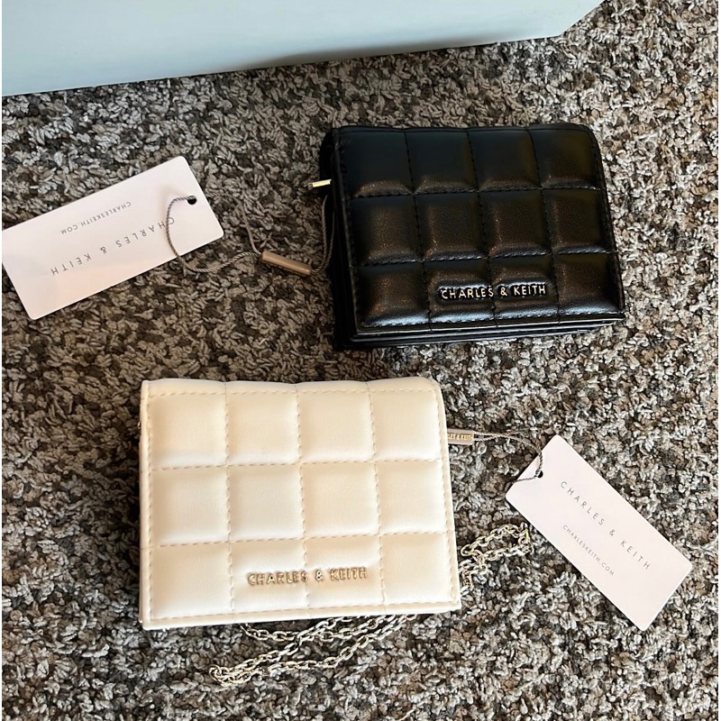 Wallet cnk wanita import premium/Dompet wanita cnk /dompet wanita kotak tali rantai