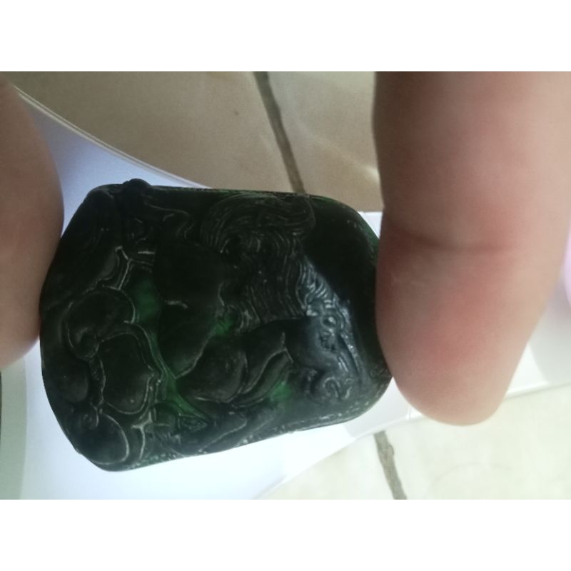 liontin black jade shio kuda