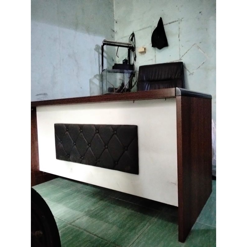Meja Kantor Dari INFORMA - Kursi direktur - Meja Kantor - Office