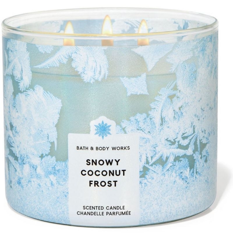 BBW SNOWY COCONUT FROST 3 WICK SCENTED CANDLE MADE WITH NATURAL ESSENTIAL OILS 411 G COOL CREAMY WIN