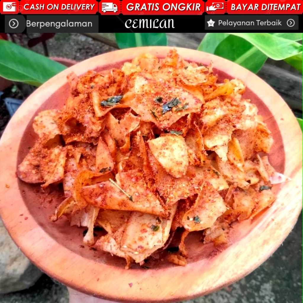 

Snack Kiloan Cemilan Kripik Singkong Daun Jeruk Pedas Manis Original 100 Gram - Cemilan Murah