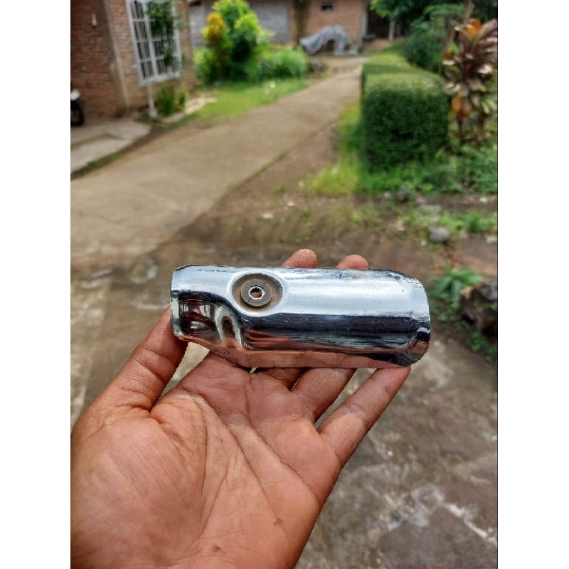 Cover Tameng Leher Knalpot Kenalpot Megapro Primus Original