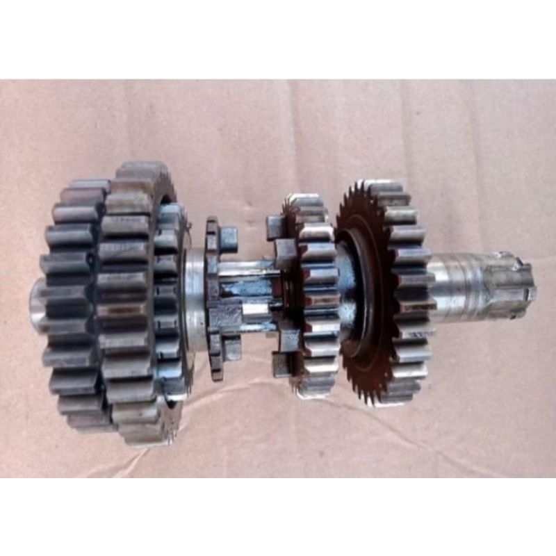 As gear as gir depan Jupiter z,Vega new,Vega R lama,cripton, second copotan