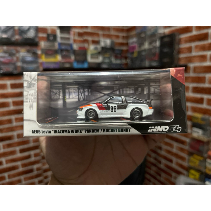 Inno64 Toyota AE86 Levin "INAZUMA WORX" Pandem / Rocket Bunny IN64-AE86LP-IWORX
