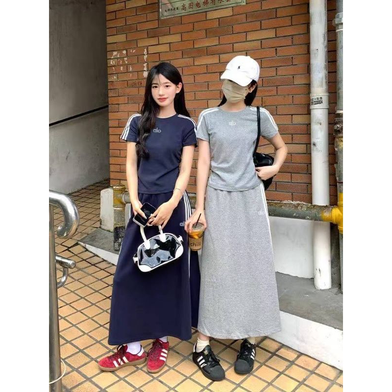 One set atasan crop rok panjang side striped slit skirt