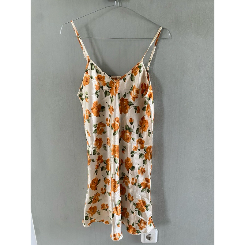 Baju Dinas Bunga Mawar Preloved