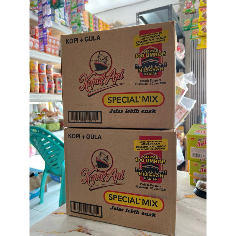 

KOPI KAPAL API MIX, KOPI+GULA SIAP SEDUH 1DUS