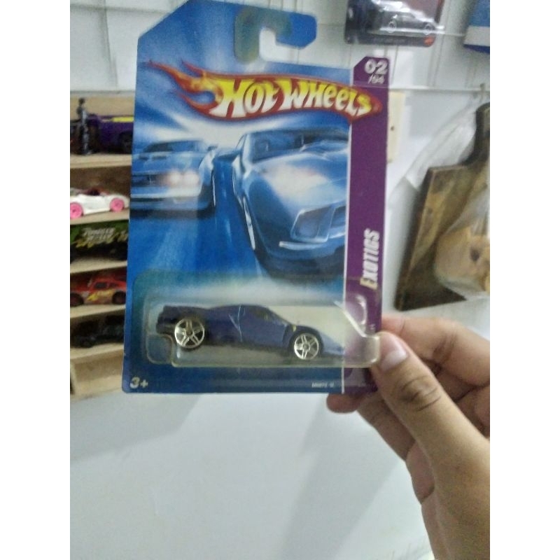 hotwheels enzo ferrari biru