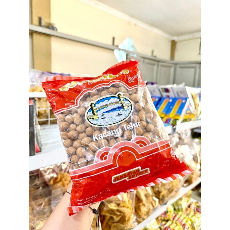 

KACANG TELUR JEMBATAN AMPERA 1KG