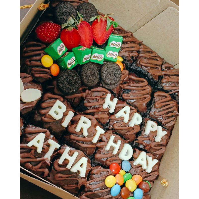 

Brownies Sekat Sepsial edition Bday, annive
