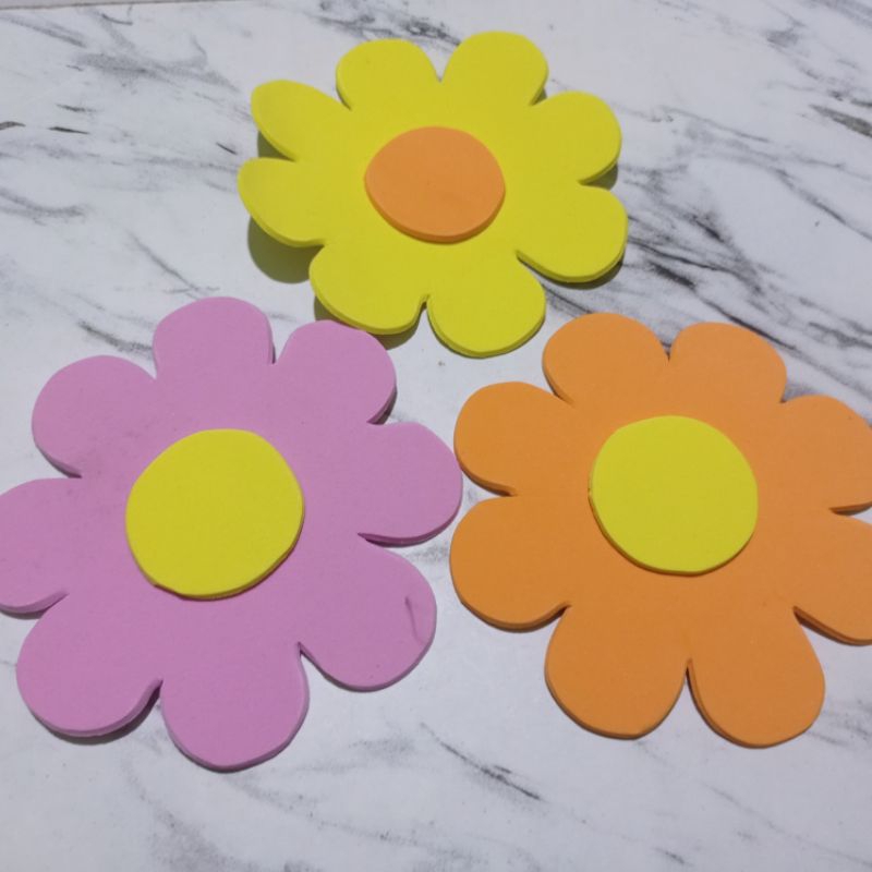 

1 pc bungan 8 kelopak bahan hiasan kelas/dinding untuk paud/tk/sd/tpq