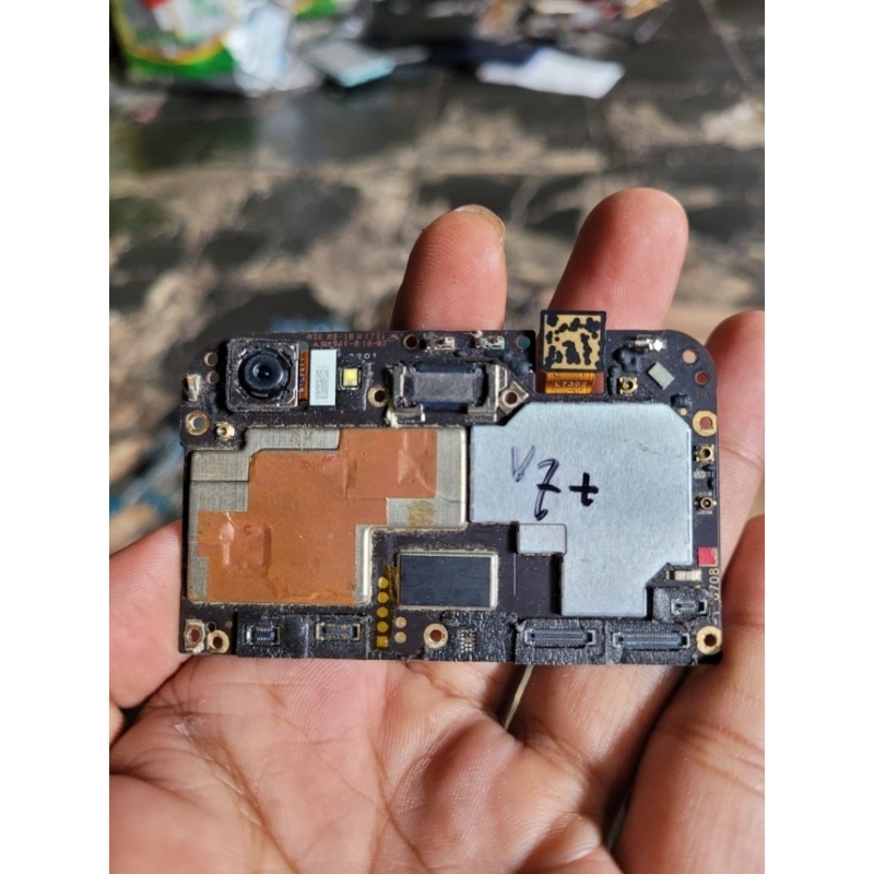 mesin vivo v7 plus ram 4/64 4g normal