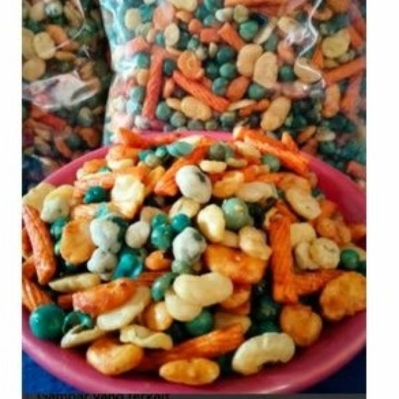 

kacang campur jaipong 500gr