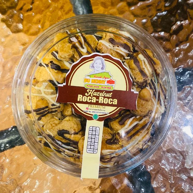 

HAZELNUT ROCA-ROCA / Kue Kering/ Rumah Jajan Bu Henny
