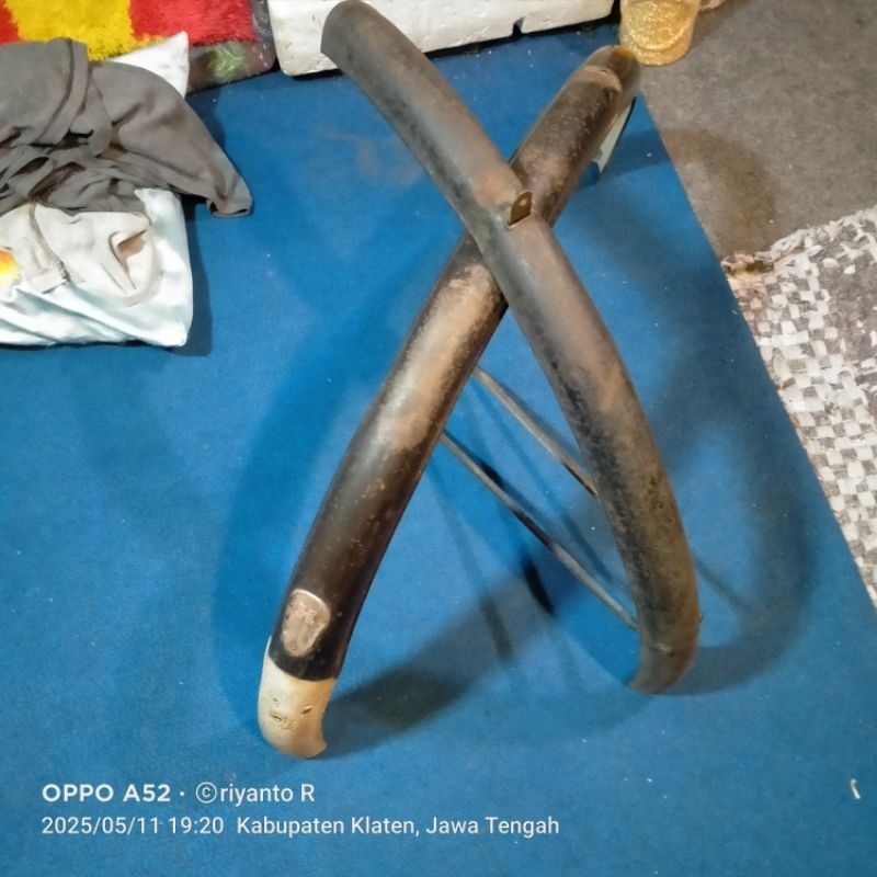 selebor sayap sepeda onthel basikal tua hero original india