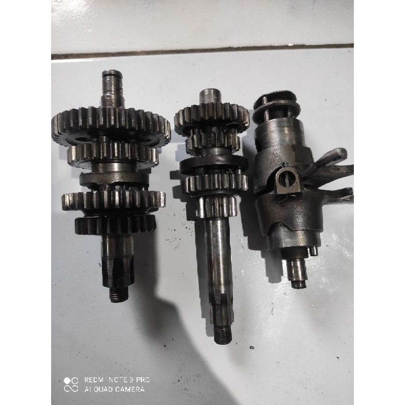 Gear Gigi Rasio L2 Super L2G L2SN Tranmisi Gearbox L2 Super L2G Original