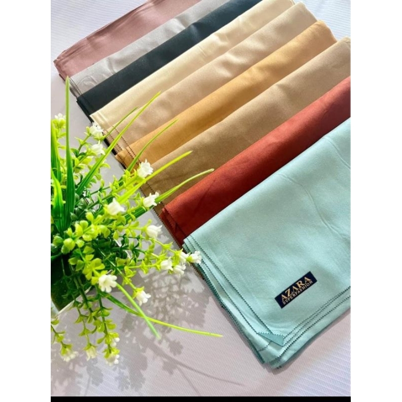 hijab segi empat polos azara