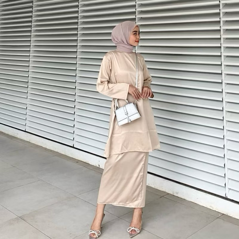 Inner atasan + rok lilit