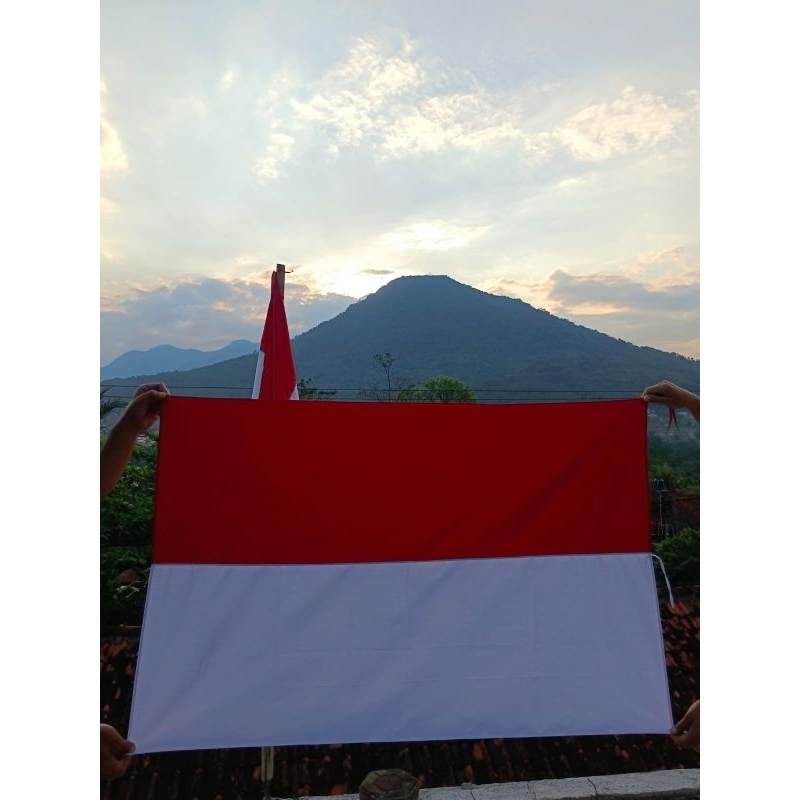 bahan katun 90×135 Cm Bendera Indonesia merah putih