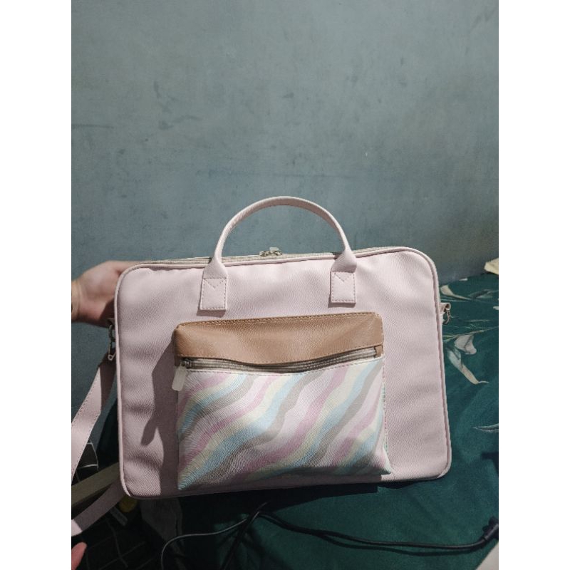 Preloved Tas Laptop Shifra Pink Salur (15inch) (Pemakaian Pribadi) No Minus