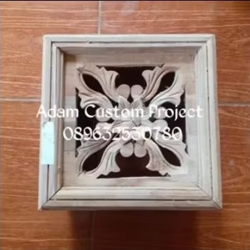 Loster Ukir Kayu Jati Motif Gunting // Ukuran 30 x 30 cm
