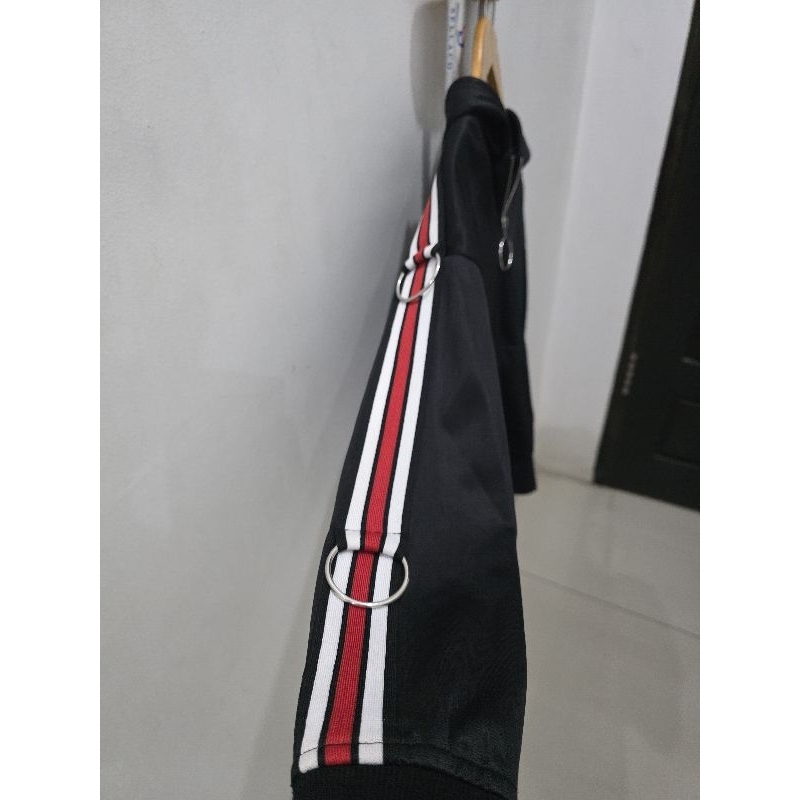 Pull&Bear Woman Collection Luxury zipper Hoodie. ultra rare. 100% original. size S. baju hoodie leng